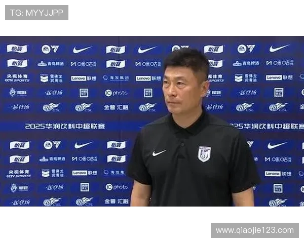 半岛晨报：李国旭中超执教表现不逊于邵佳一，甚至更胜一筹